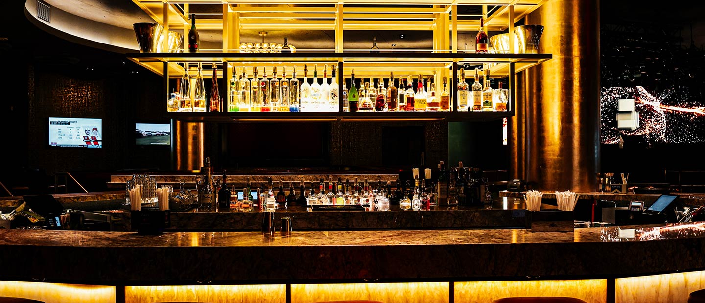 novelle bar front facing photo