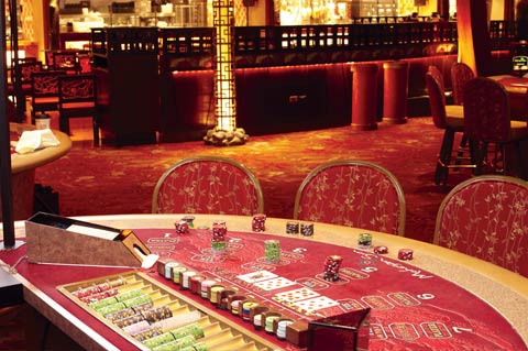 Baccarat in Sunrise Square